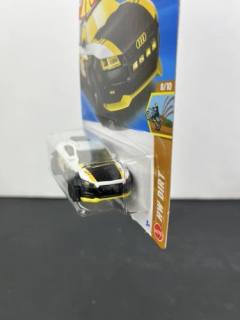Количка Hot Wheels 1:64 различни модели