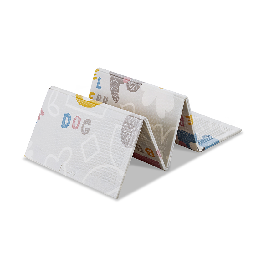 Детско термо килимче за игра Thermo Play Mat 120x180 см Foldable Buddies & Stars