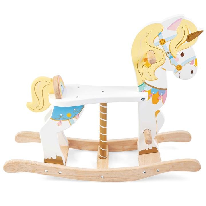 Дървено люлеещо се конче rocking unicorn carousel