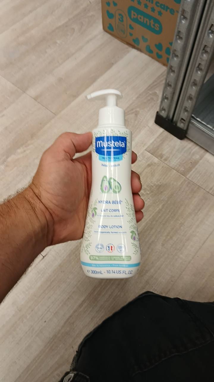 Хидратиращ лосион за тяло Mustela Hydra Bébé 300 мл
