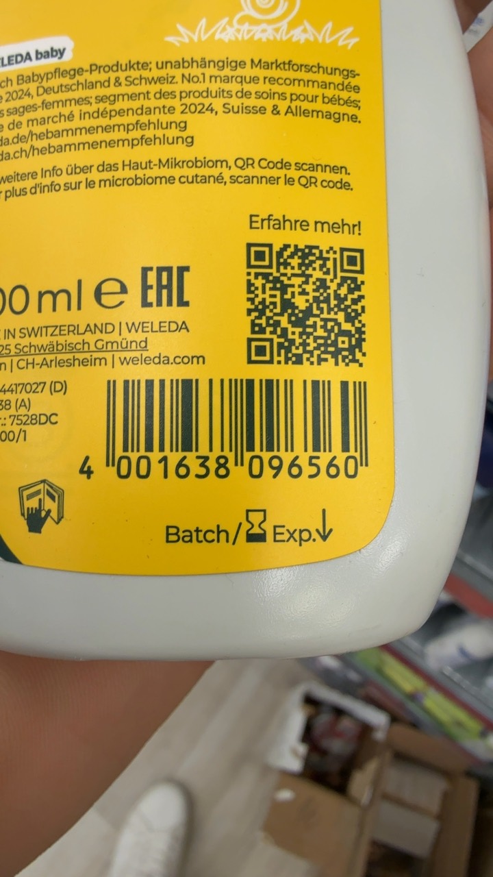 Бебешко олио с невен Weleda Baby Pflegeöl Bio-Calendula 200 мл