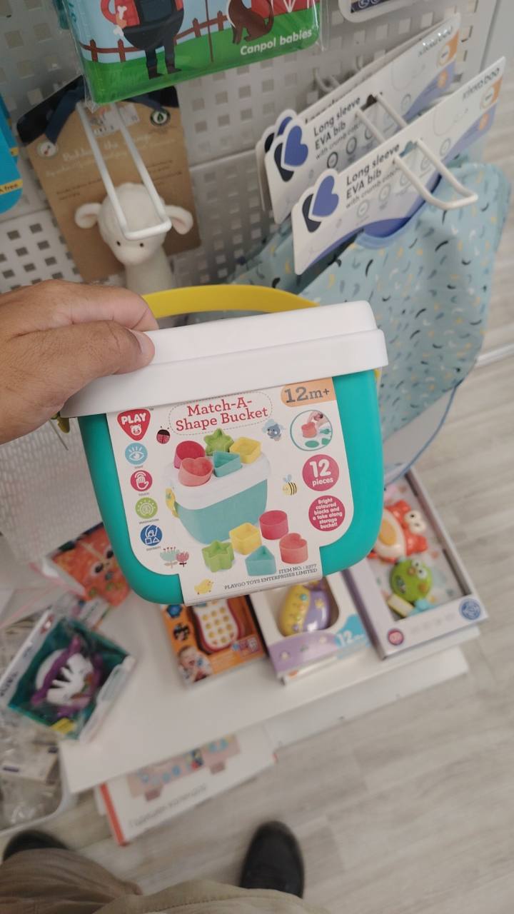 Бебешка кофа сортер match-a-shape bucket 12 части