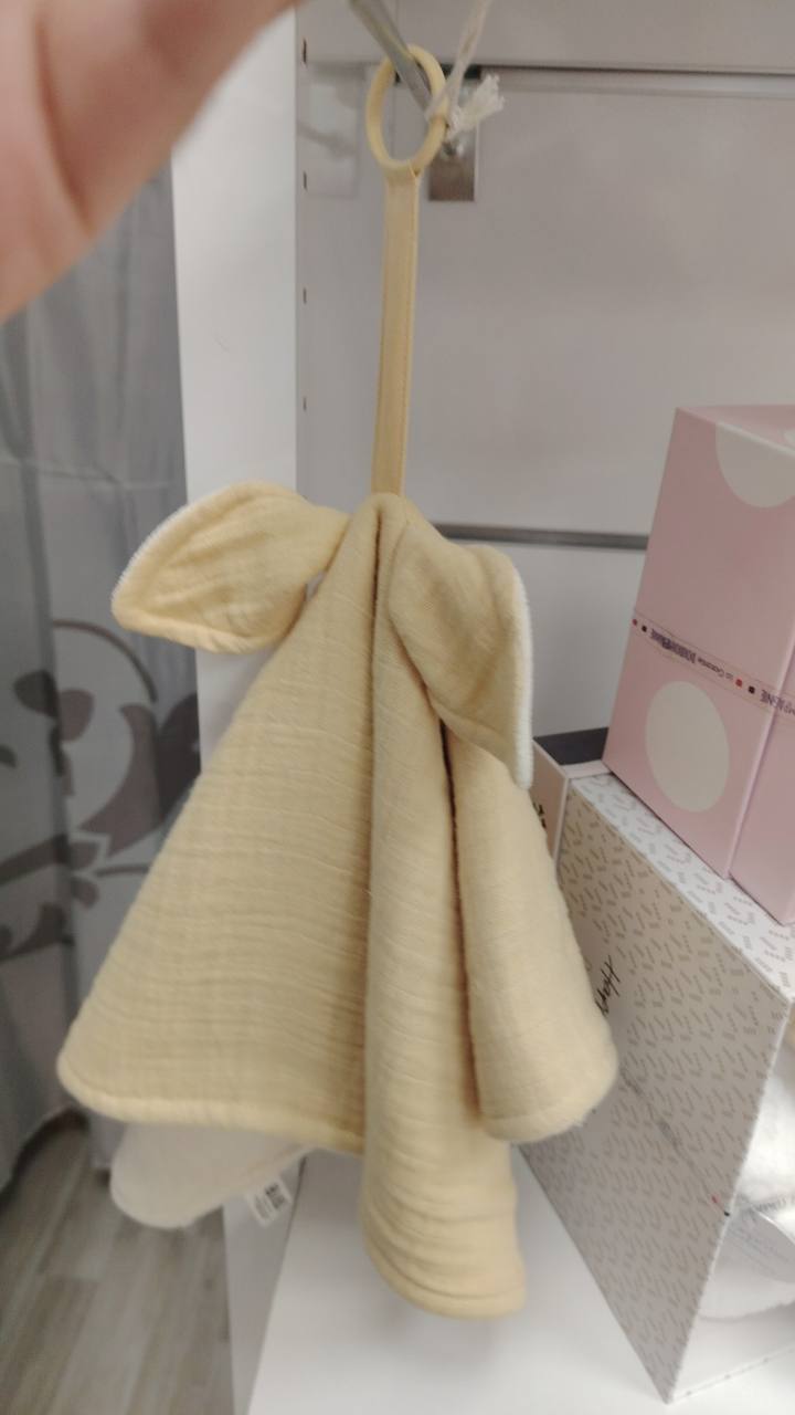 Мека играчка за гушкане Pale Butter / Ivory 9405310