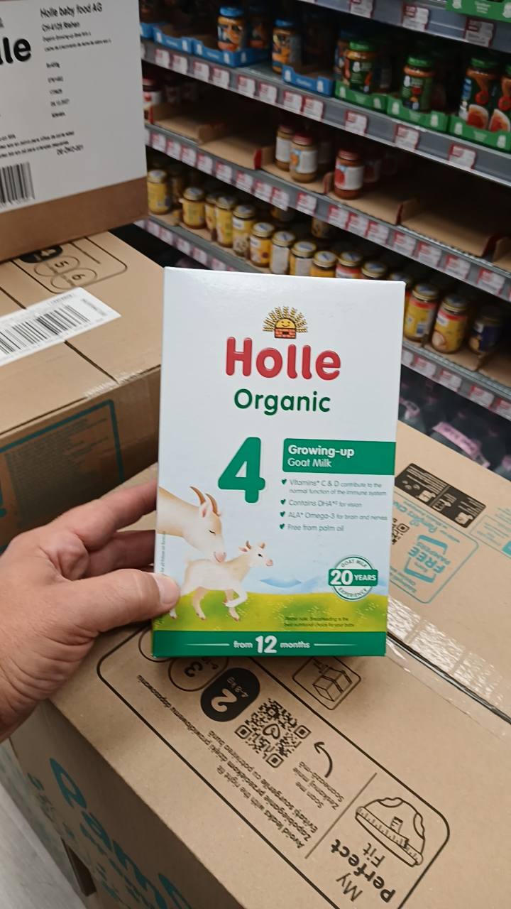 Адаптирано козе мляко Holle Organic 4 Growing-up Goat Milk от 12 месеца